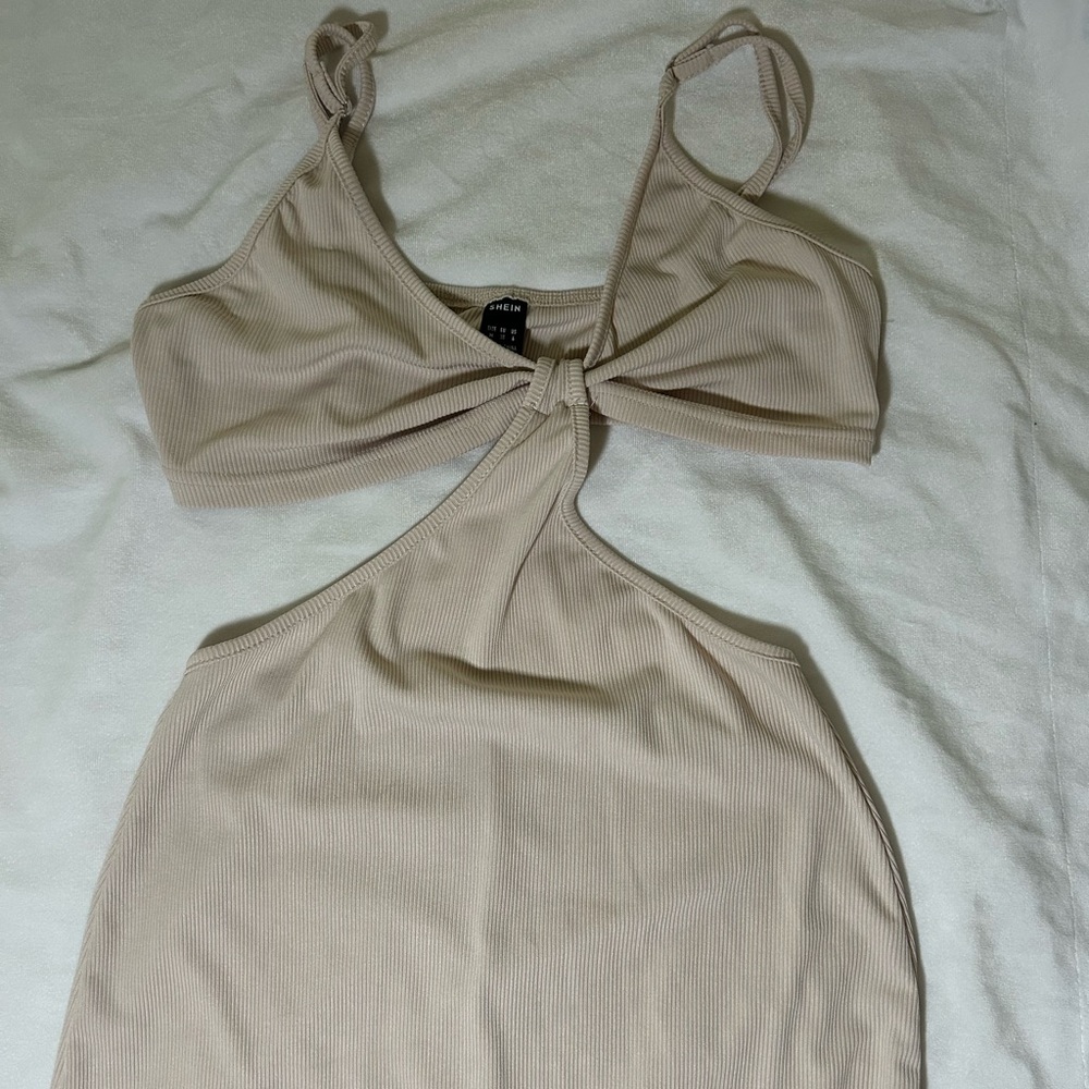 Cut Out Ribbed Dress - Picture 3 of 5